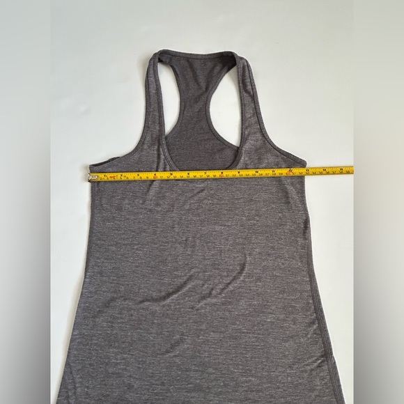 Lululemon Racerback Tank Top Sz. 4 - Picture 5 of 5